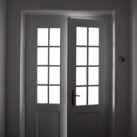 Hotel Spalov Семили Экстерьер фото
